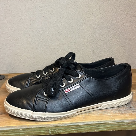 Superga Black Faux Leather Sneakers Womens Size 7 1/2 - Picture 3 of 6